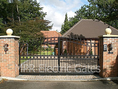 Residential Metal Gates (04)