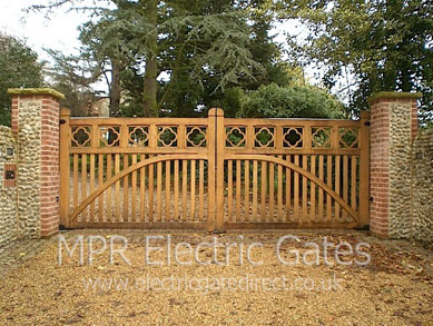 Wooden Gates - Gallery 3